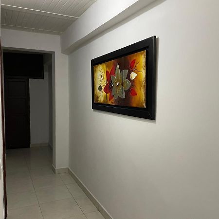 Apartamento Cerca A La Candelaria Y Hospitales Principales De Bogotá Kültér fotó
